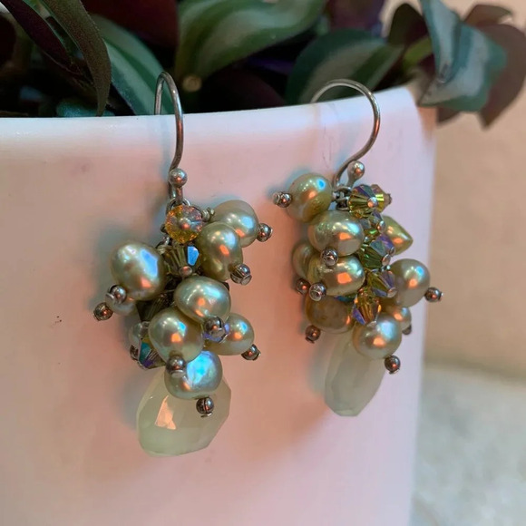 Bespoke Handmade Green Freshwater Pearl Quartz Crystal Sterling Silver Earrings - Picture 4 of 4